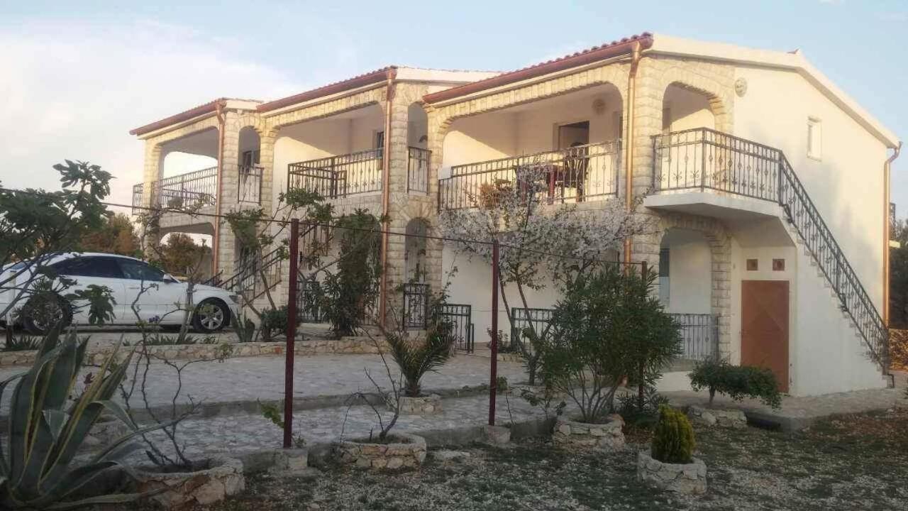 Apartmani Samanta Vir Exterior foto
